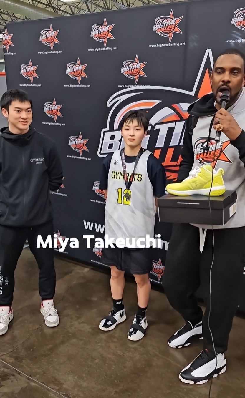 com, 犯规, 后卫所欠缺 com, 犯规, 后卫所欠缺