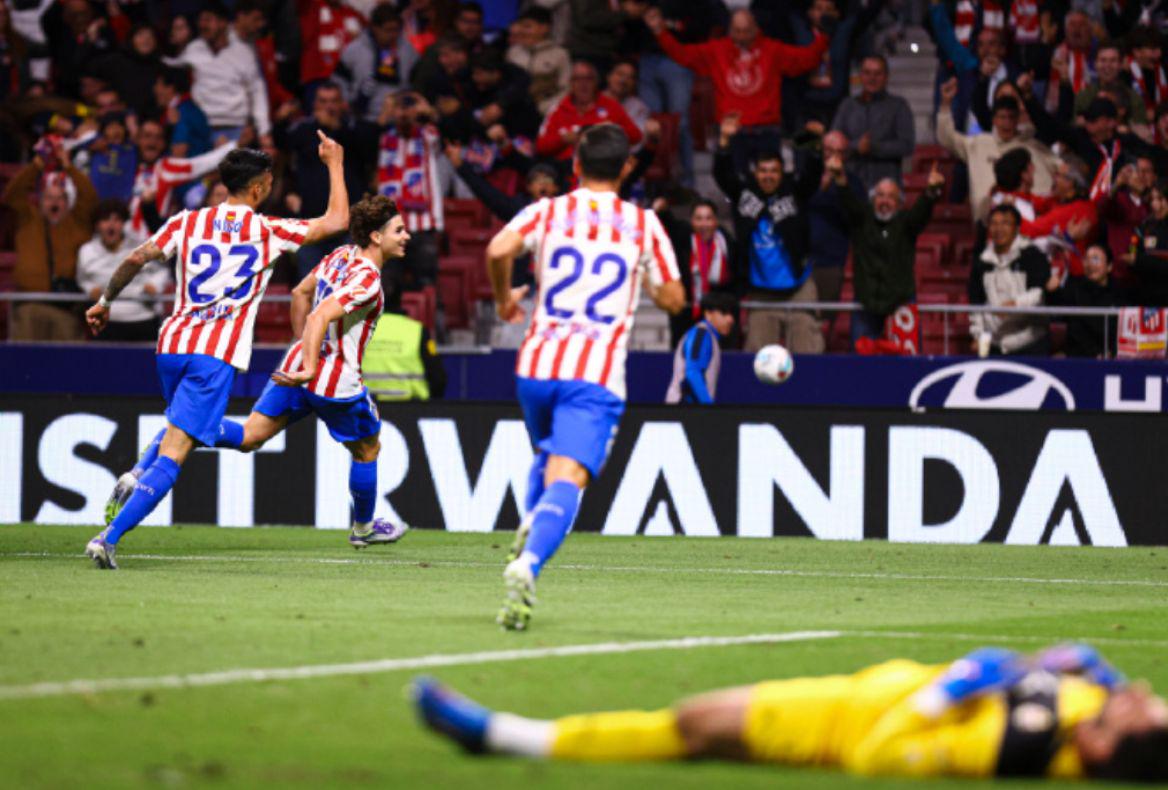 西蒙尼深知, 的压力小了